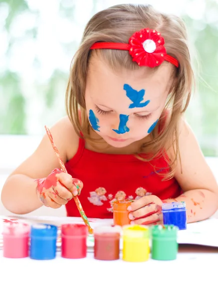 Child painting — Stock Photo, Image