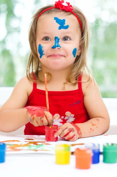 Child painting — Stock Photo, Image