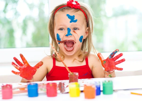 Child painting — Stock Photo, Image