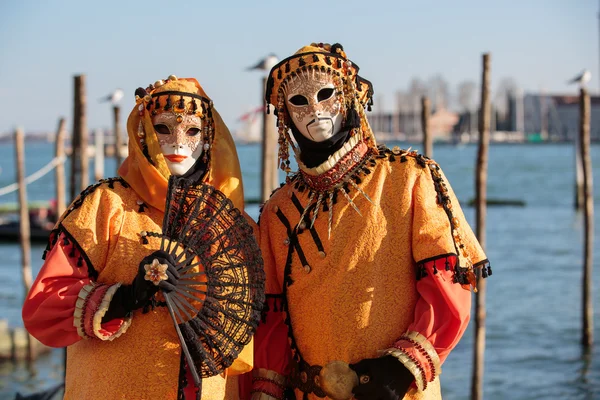 Masked person at the Venice Carnival 2014 — Stock Photo, Image