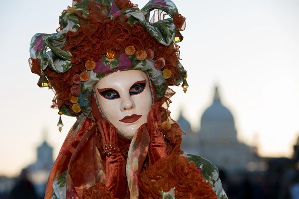 Masked person at the Venice Carnival 2014 — Stock Photo, Image