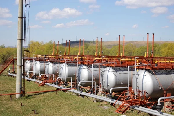 Grandes cilindros de gas (tanques ) —  Fotos de Stock