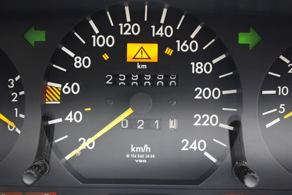 Speedometer and lucky figures at odometer — Stock Photo, Image