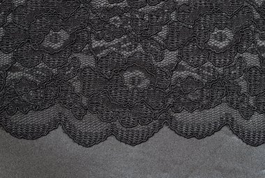 İpek siyah dantel