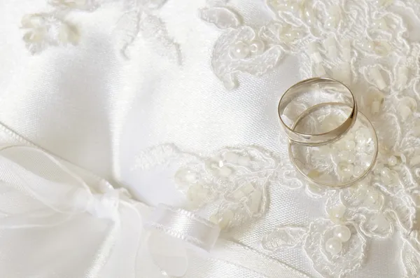 Wedding background with rings — Stock Photo, Image