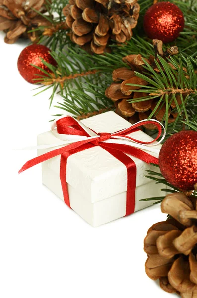 Dekoracje na Boże Narodzenie prezent i wakacje — Zdjęcie stockowe