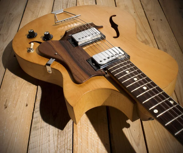 Vintage jazz guitar — Stock Photo, Image