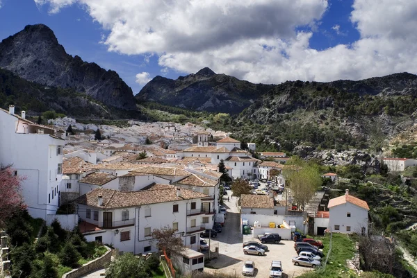 Grazalema, andalusia, espanja — kuvapankkivalokuva