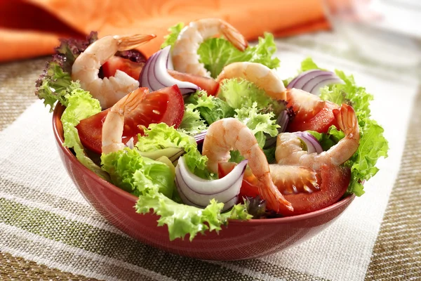 Räkor sallad — Stockfoto