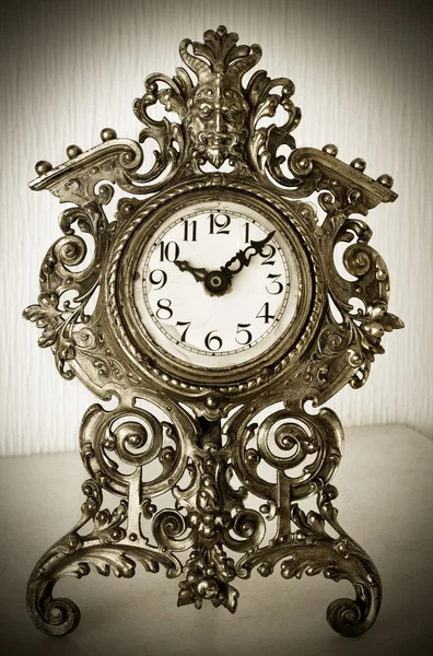 Relógio antigo — Fotografia de Stock