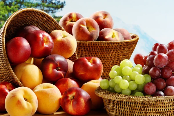 Assorted summer fruits — Stock Photo, Image