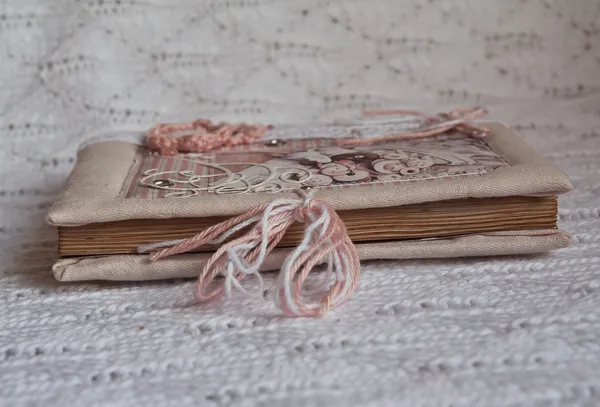 Vintage notebook pink button — Stock Photo, Image