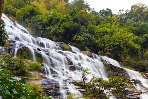 Mae Ya waterfall — Stock Photo, Image