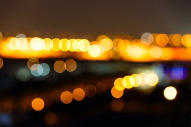 Bokeh ışıklar gecenin içinde