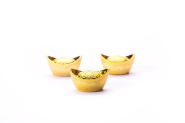 Çin Yeni Yıl Süslemeleri için altın külçeler.