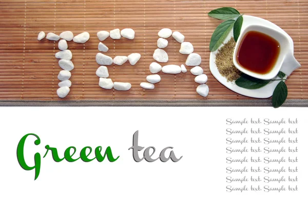 Чашка зеленого чая с текстом — стоковое фото