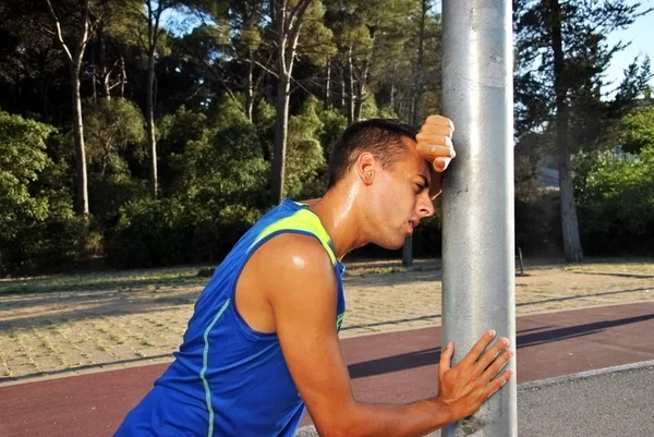 Jovem atleta a — Fotografia de Stock