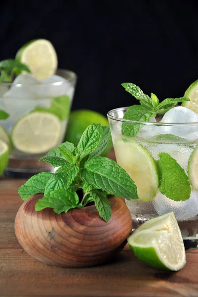 Glass of mojito cocktail with mint — Stock Photo, Image