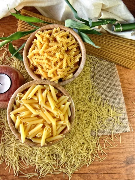 Macarrones, espaguetis y pasta —  Fotos de Stock