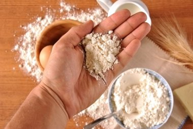 el malzeme çekme yumurta ve un 