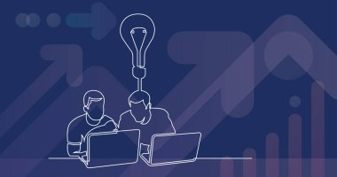 fikir hakkında konuşmak dizüstü bilgisayarlar ile oturan iki adamın sürekli çizgi çizme