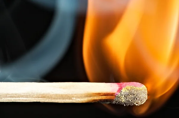 Match and fire — Stock Photo, Image