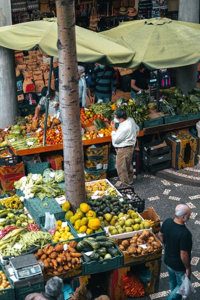 Farmerek Mercado Dos Lavradores Árulnak Funchal Ban Madeira Portugáliában Kiváló — Stock Fotó