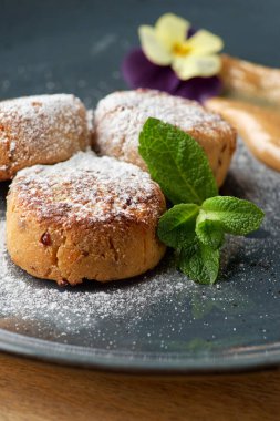 Tofulu ve muzlu vejetaryen krepleri