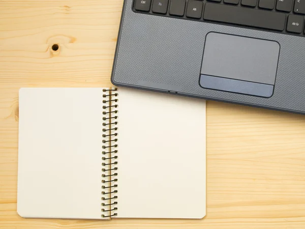 Laptop with office items — Stock Photo, Image