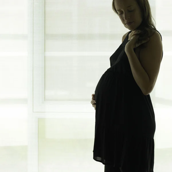 Mujer embarazada. — Foto de Stock