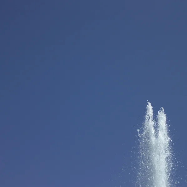 Wasserbrunnen — Stockfoto