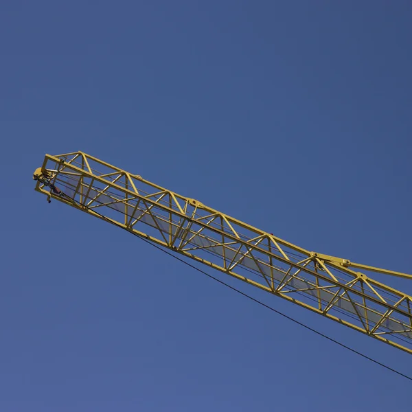 Guindaste de construção amarelo — Fotografia de Stock