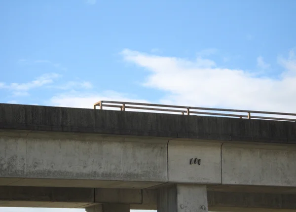 Paso elevado de hormigón — Foto de Stock