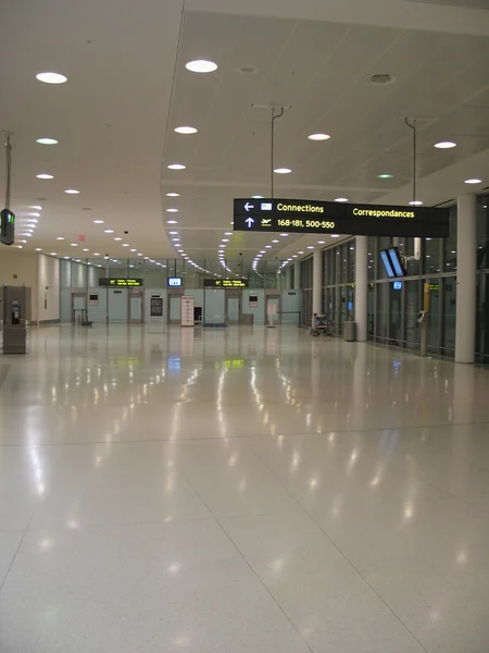 Modern airport — Stock Photo, Image