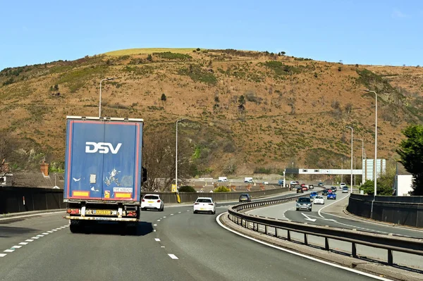Port Talbot Gales Marzo 2022 Tráfico Tramo Elevado Autopista Que — Foto de Stock
