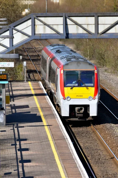 Pontyclun Gales Marzo 2022 Tren Pasajeros Diesel Operado Por Transport — Foto de Stock