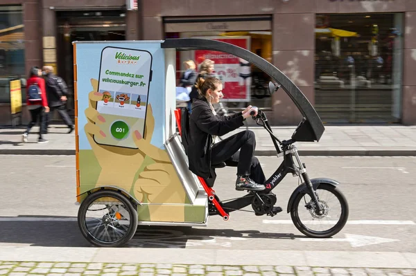 Strasbourg France April 2022 Person Riding Tricycle Delivery Container Back — Stock Photo, Image