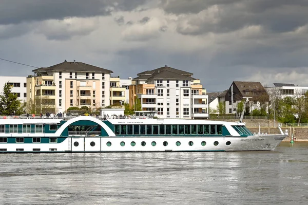 Koblenz Deutschland April 2022 Flusskreuzfahrtschiff Des Reiseunternehmens Amadeus Fährt Auf — Stockfoto