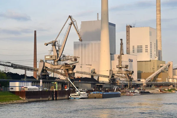 Mannheim Germany April 2022 Large Power Station River Rhine Dusk — 图库照片