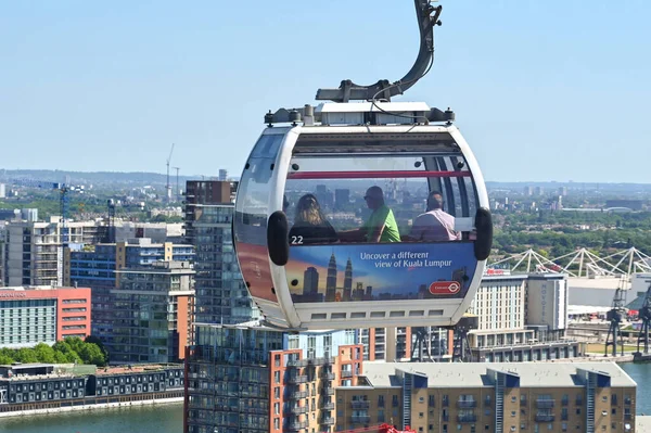London United Kingdom June 2022 Close View Gondola Emirates Skyline — Stockfoto