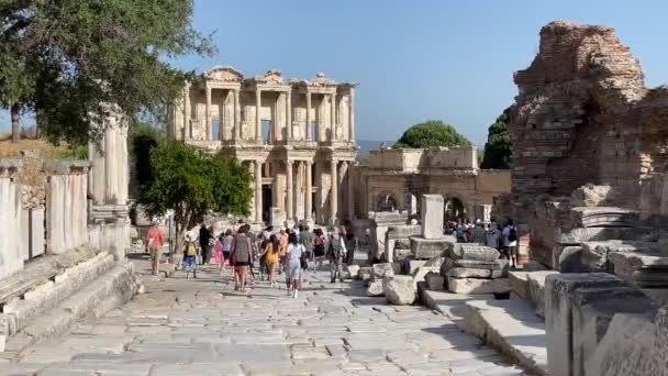 Ephesus Kusadasi Turkey May 2022 Visitors Walking Ruins Ancient Roman — Video Stock