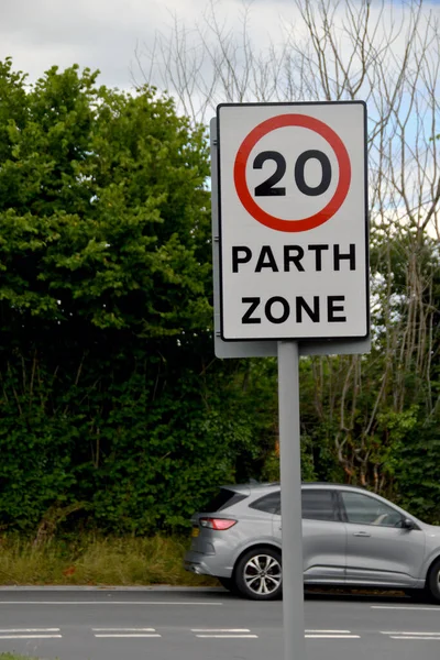 Llantrisant Wales July 2022 Bilingual Road Sign Showing Mph Speed — Foto de Stock