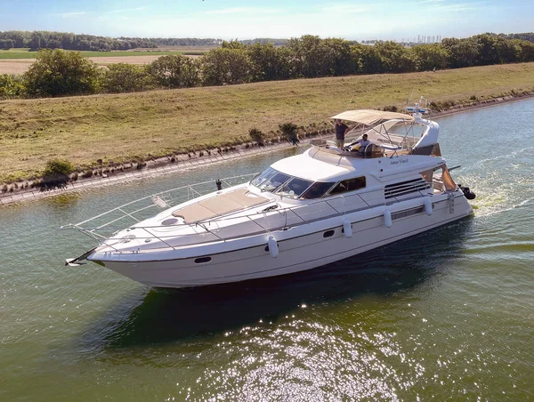 Veere Netherlands August 2022 Luxury Motor Yacht Sailing Canal Neare — Photo