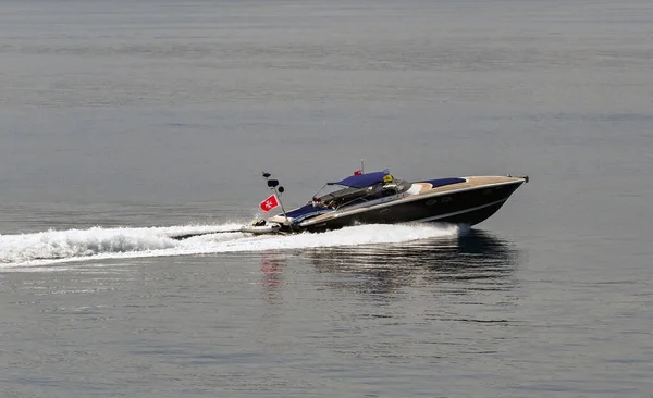 Egina Grecia Mayo 2022 Velero Lujo Toda Velocidad Mar Tranquilo — Foto de Stock