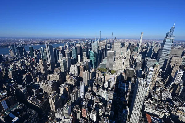 Vista de Manhattan desde el Empire State Building Observatory en Nueva York — Foto de Stock