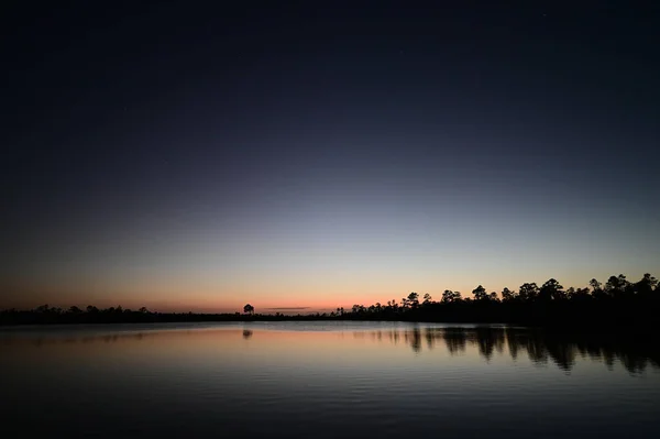 Crepúsculo Sobre Pine Glades Lake Everglades National Park Flórida Calma — Fotografia de Stock