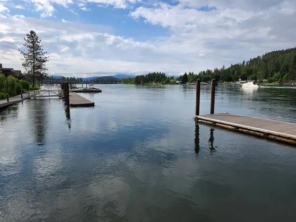 Coeur Dalene Idaho Juni 20922 Sungai Spokane Dan Daerah Perumahan — Stok Foto