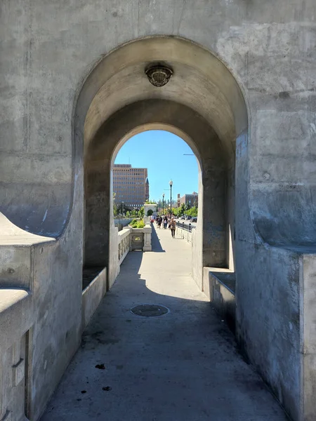 Monroe Street Bridge Spokane River Downtown Spokane Washington Clear Sunny — ストック写真