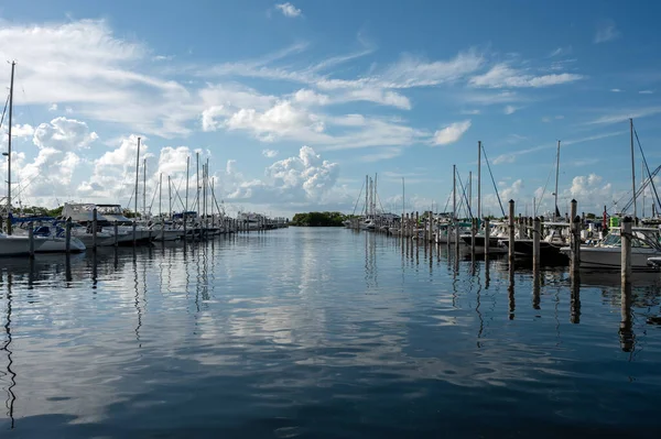 Dinner Key Marina Miami Florida Early Morning Light Calm Sunny — Stockfoto