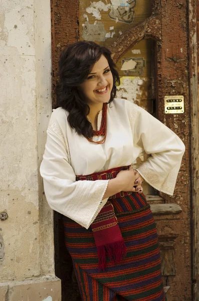 Portrait of beautiful young girl in traditional ukrainian cloth — Stock Photo, Image